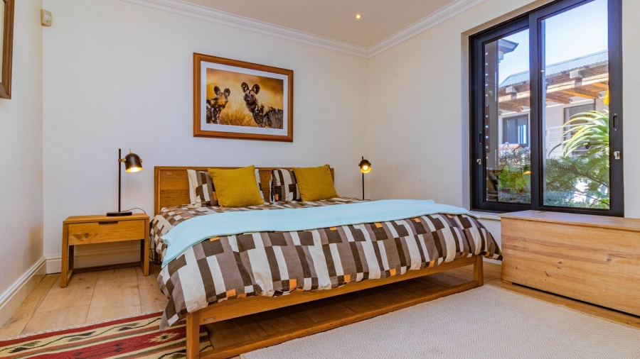 4 Bedroom Property for Sale in Westcliff Western Cape